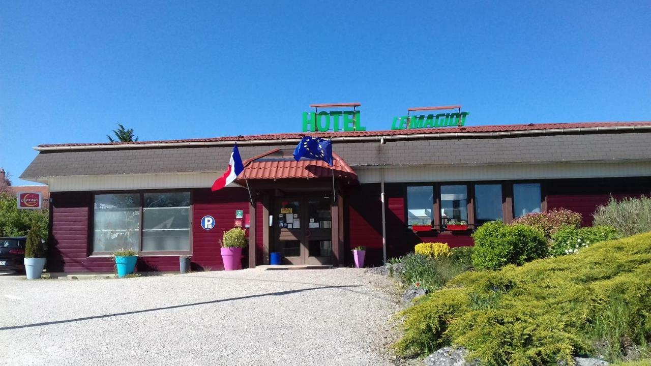 Le Magiot Hotel Montliot-et-Courcelles Exterior photo